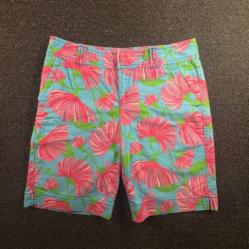 Lilly Pulitzer Resort Fit Shorts Womens 6 Blue Pink Floral Tropical Cotton Blend